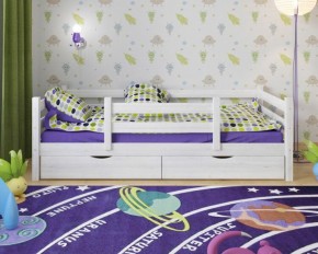 Детская кровать из массива березы Соня-5 (Белый/Лак) в Ноябрьске - noyabrsk.mebel-74.com | фото